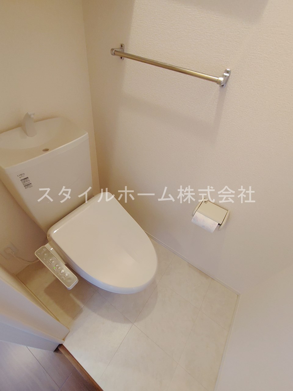 メゾン ラ・ヴェリテBのトイレ写真