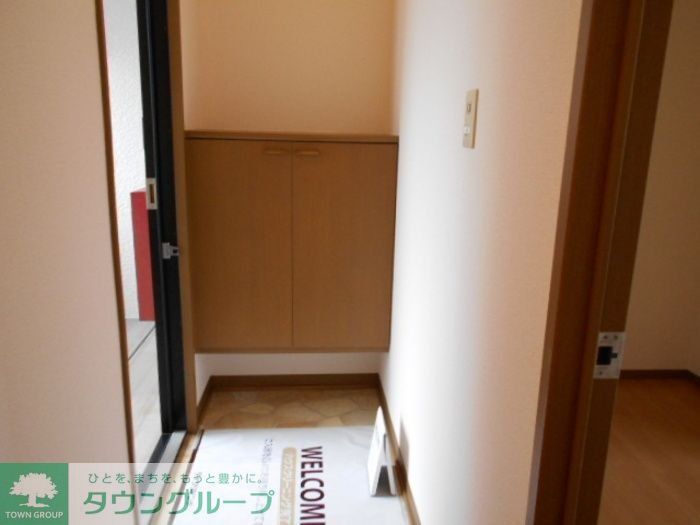 クレージュ IIIの玄関写真