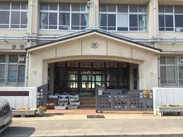 中学校　神戸市立兵庫中学校北分校（中学校）まで210m