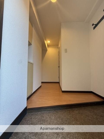 ＪＲ中央線 荻窪駅 徒歩10分 2階建 築37年の玄関写真