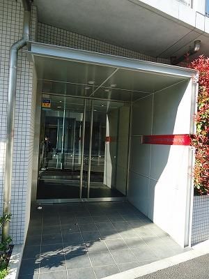 プラウドフラット代々木上原の外観写真