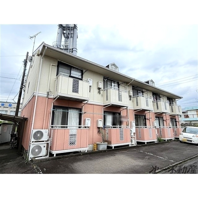 エントランス　建物外観