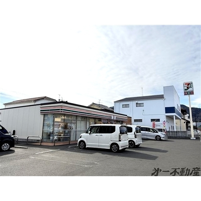 コンビニ　セブンイレブン静岡安倍川駅前店（コンビニ）まで350m
