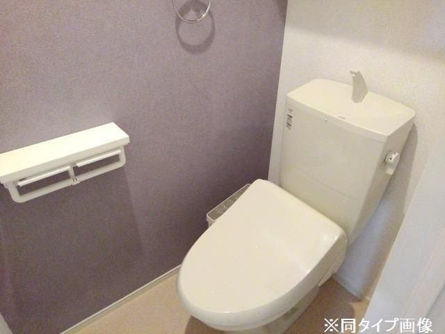 カーサ レフィナードIIのトイレ写真