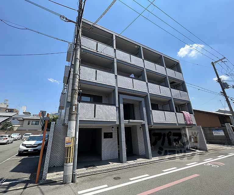 デトム・ワン室町二条の外観写真