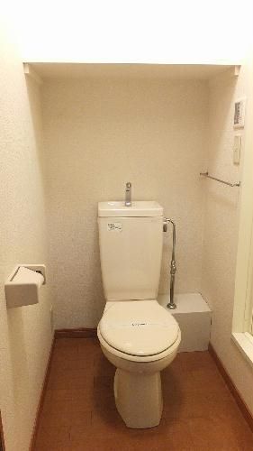 レオパレスハナブサ Naraのトイレ写真