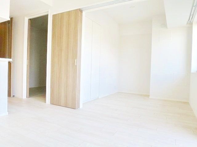 その他部屋・スペース　明るい洋室です