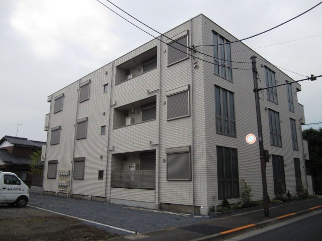 建物外観　閑静な住宅街☆落ち着いた生活をお望みの方にはぴったりです！
