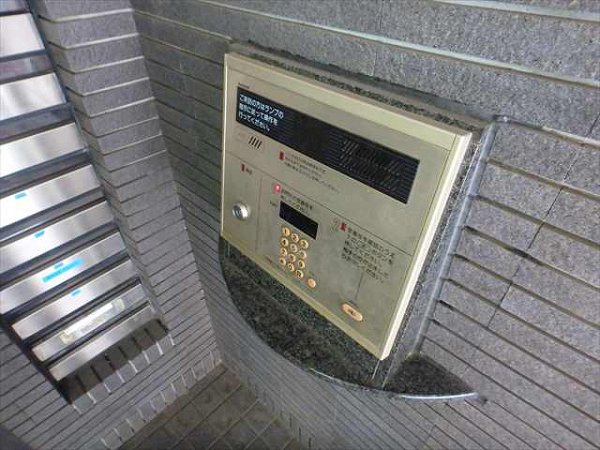 ＪＲ京浜東北線 王子駅 徒歩3分 5階建 築27年の外観写真