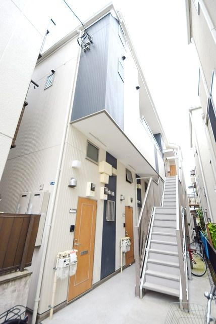 シャンブル日吉の外観写真