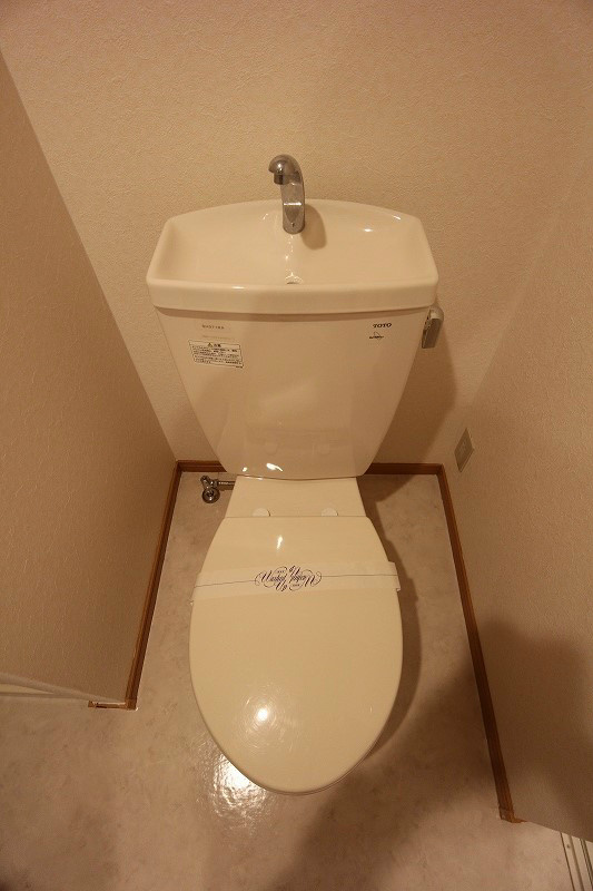ベネフィスタウン六本松Vのトイレ写真