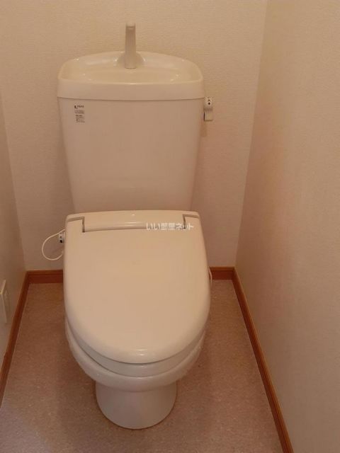 メゾン参番館のトイレ写真