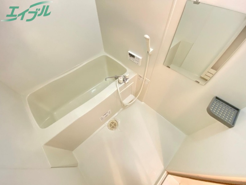 バス・シャワールーム　同タイプの部屋写真です。