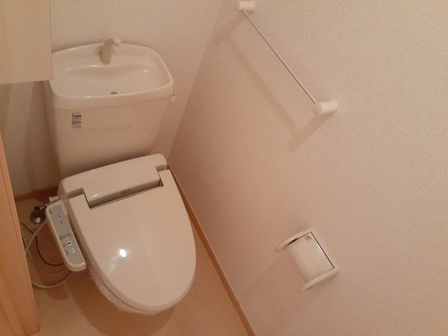 ボンヌ-ル・E・K IVのトイレ写真