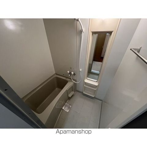 ノーヴァ32Dの風呂写真