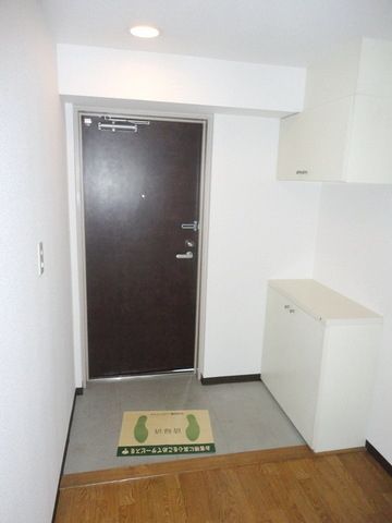 玄関　★お問い合わせはタウンハウジング町田店まで★