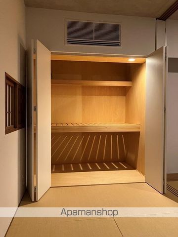 ＪＲ山手線 目白駅 徒歩10分 3階建 築9年の内装写真