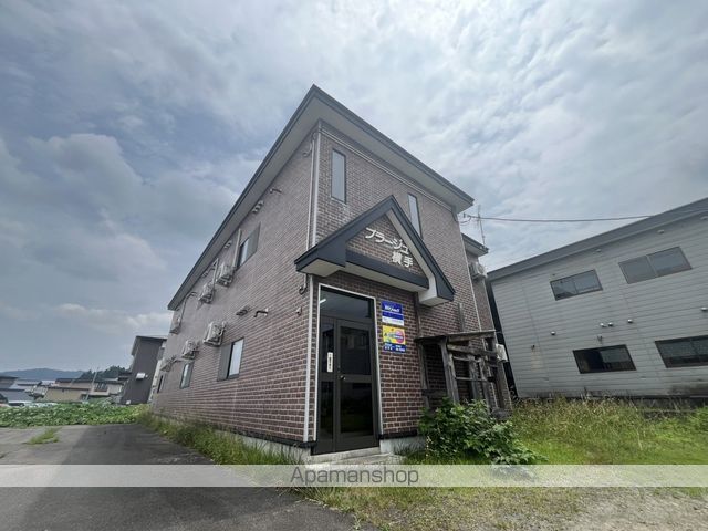 プラージュ横手の外観写真