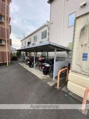 ＪＲ東海道本線 西焼津駅 徒歩2分 3階建 築24年の外観写真
