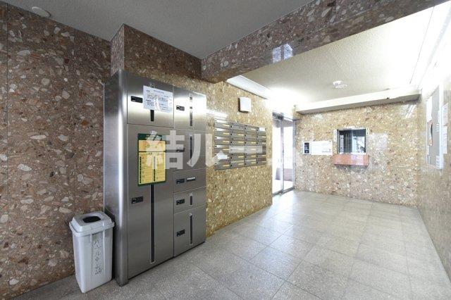 都営大江戸線 落合南長崎駅 徒歩4分 5階建 築28年の外観写真