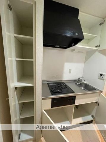 レジデンス四谷坂町のキッチン写真