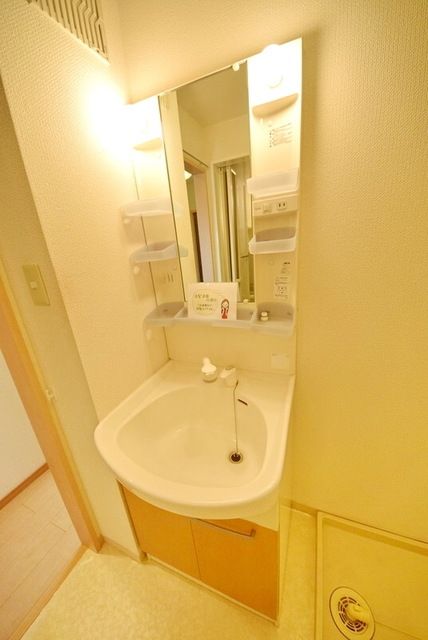 洗面設備　詳細はタウンハウジング蘇我店まで！043-312-6124