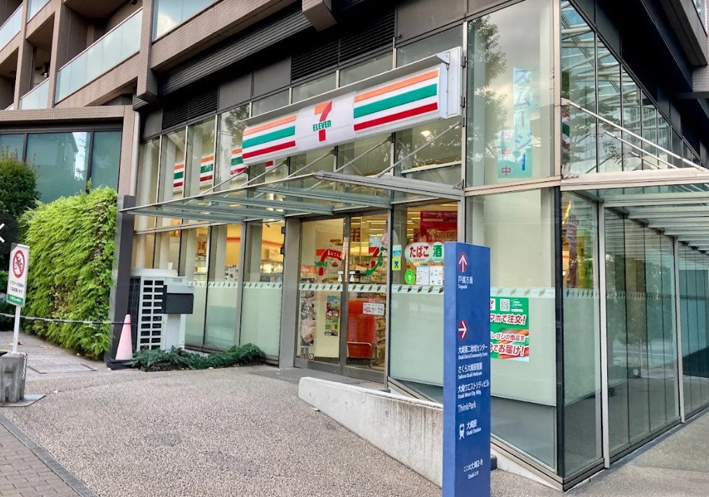 コンビニ　セブンイレブン大崎ウエストシティタワーズ店（コンビニ）まで409m