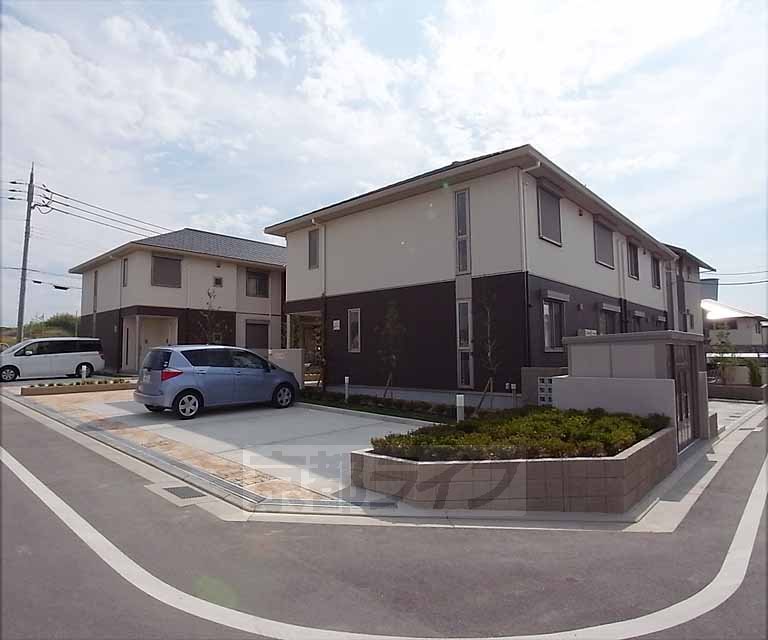 建物外観　２０１３年築です！