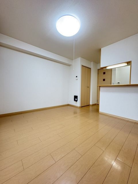 グレイス メゾン 郡津の居間写真