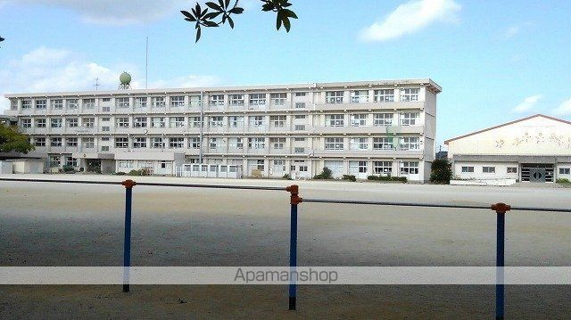 小学校　別保小学校（小学校）まで1800m