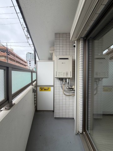 バルコニー　落ち着いた時間を過ごせるバルコニーです