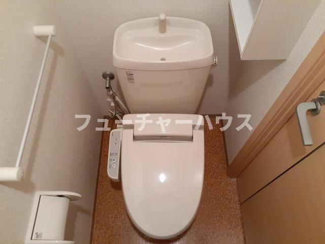 トイレ　コンパクトで使いやすいトイレです