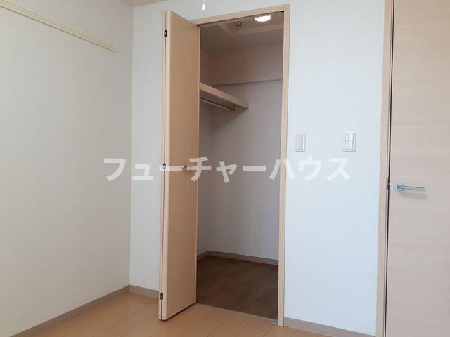 玄関　落ち着いた玄関です