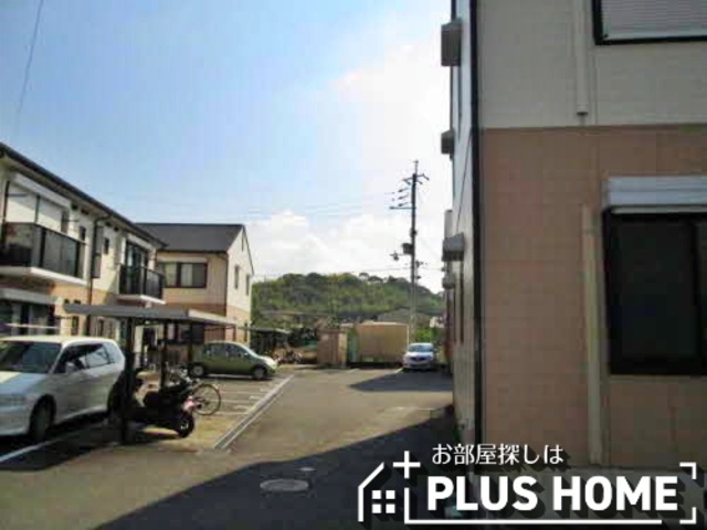 わかやま電鉄貴志川線 竈山駅 徒歩22分 2階建 築31年の外観写真