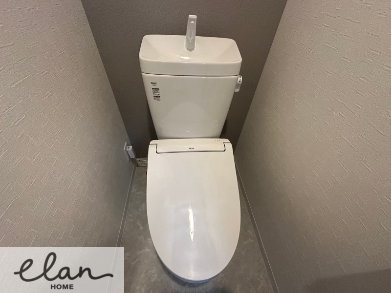 ＪＲ大阪環状線 寺田町駅 徒歩8分 14階建 築3年のトイレ写真