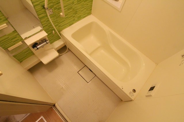 バス・シャワールーム　※同タイプ別部屋の参考写真になります