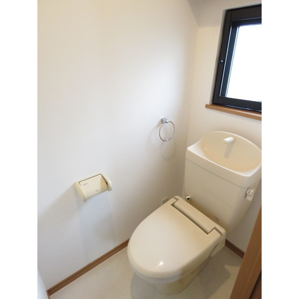グランドール下北沢のトイレ写真