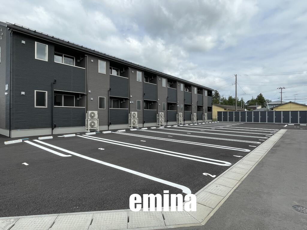 建物外観　初期費用軽減キャンペーン中です。