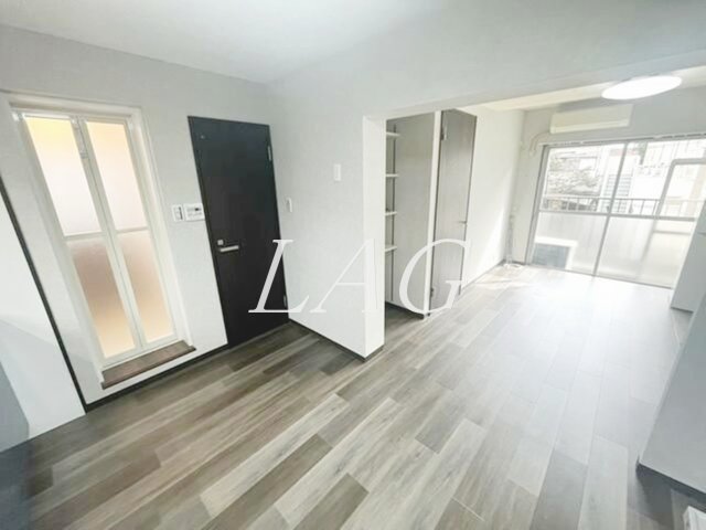居室・リビング　洋室のお部屋です。