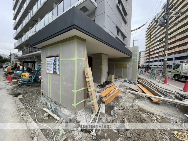 地下鉄御堂筋線 西中島南方駅 徒歩6分 10階建 築2年の外観写真