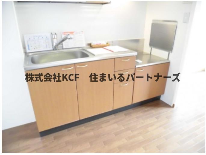 キッチン　コンパクトなキッチンで掃除もラクラク