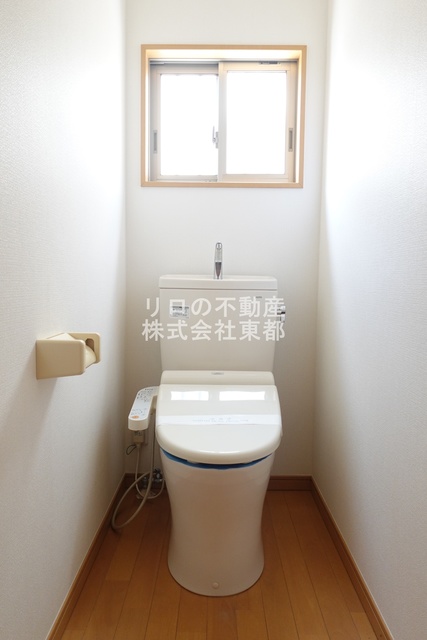 トイレ　洗浄便座付です！
