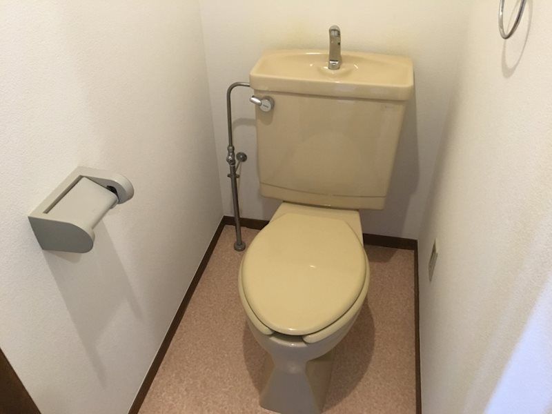 トイレ　参考写真