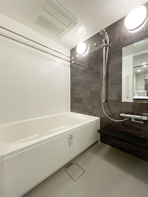 バス・シャワールーム　※写真は同タイプ住戸です。