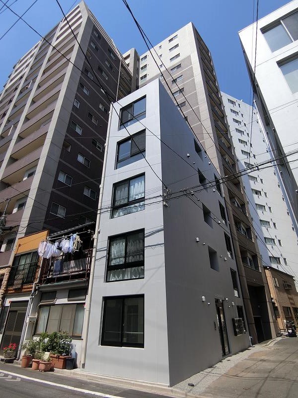 東京メトロ日比谷線 三ノ輪駅 徒歩1分 築9年