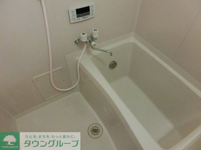 バス・シャワールーム　※別部屋参考写真となります