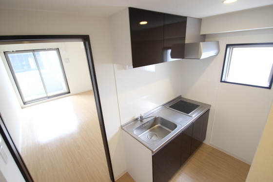 キッチン　※別部屋の写真です