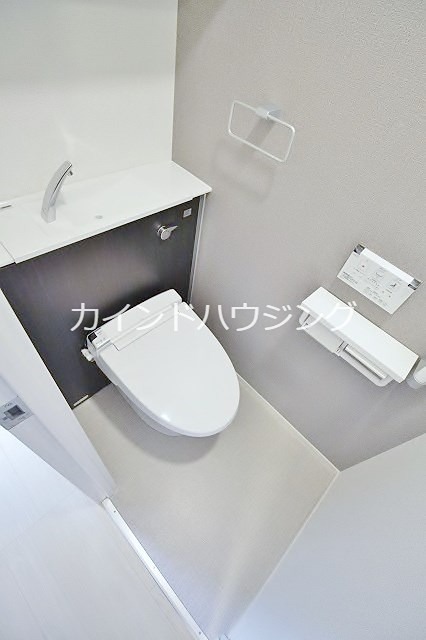 トイレ　ウォシュレット