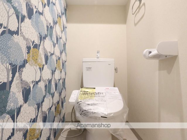 地下鉄名城線 久屋大通駅 徒歩8分 13階建 築4年のトイレ写真