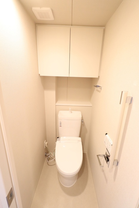 ONEROOF RESIDENCE ASAKUSABASHIのトイレ写真